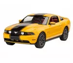 Revell 7046 - 2010 Ford Mustang GT